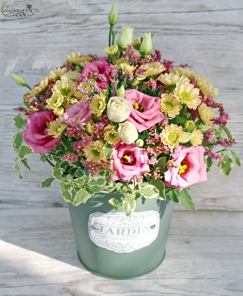 flower delivery Budapest - Flowerpot with pastell smallflowers, and pink lisianthuses