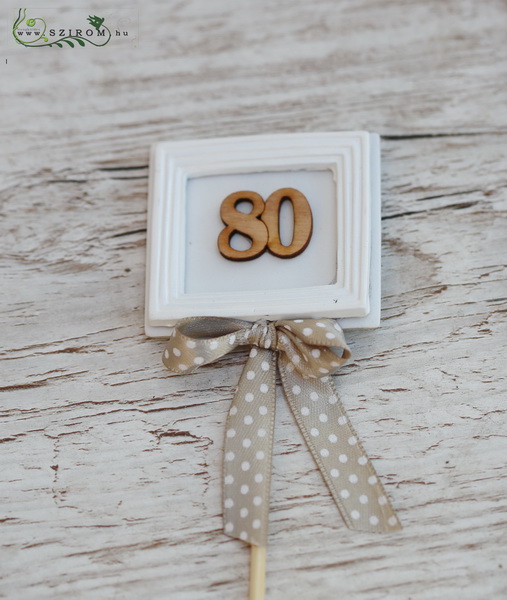 Blumenlieferung nach Budapest - Nummer auf dem Stick, 80