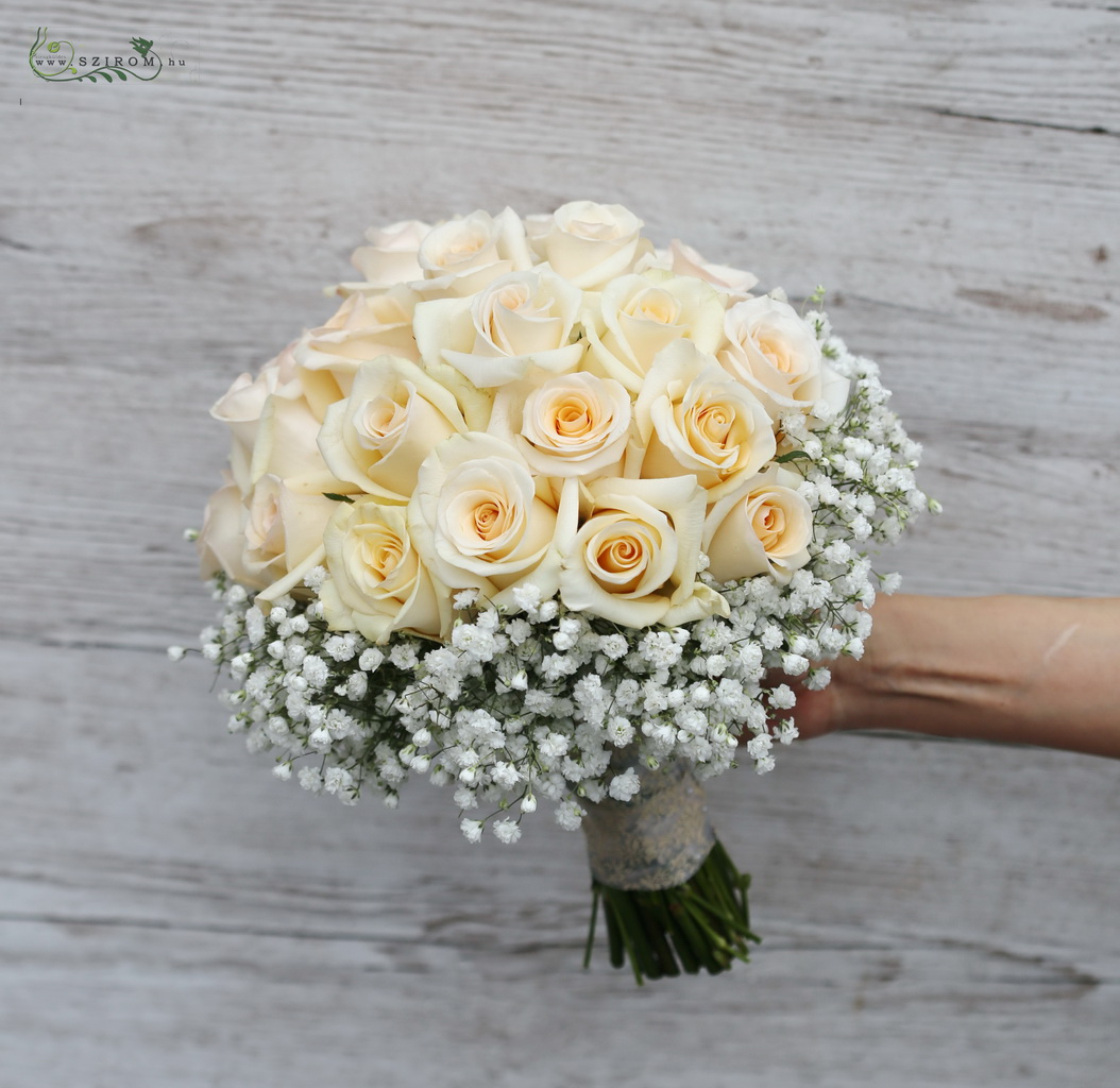 flower delivery Budapest - bridal bouquet (rose, baby's breathe, peach, creme)