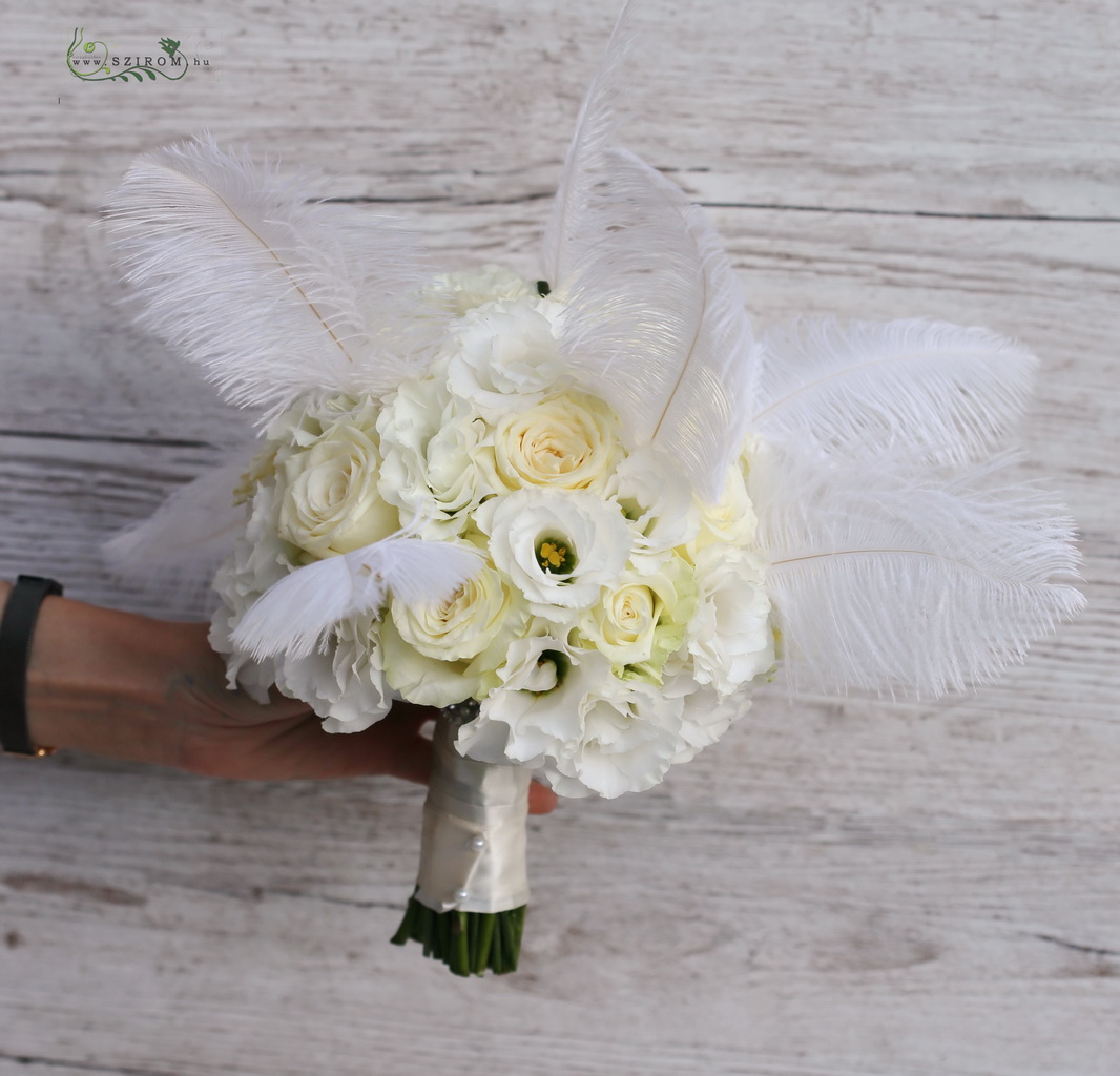 flower delivery Budapest - bridal bouquet (rose, lisianthus, feather, white, creme)