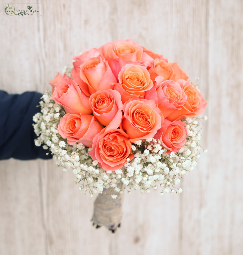 flower delivery Budapest - bridal bouquet (rose, baby's breathe, peach)