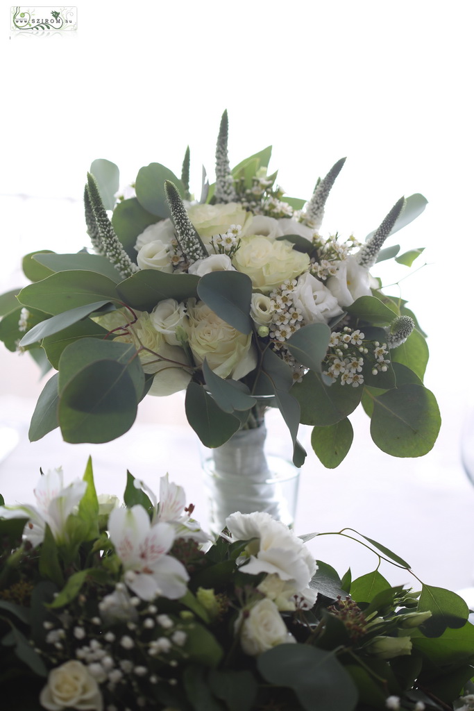flower delivery Budapest - bridal bouquet (lisianthus, rose, wax, veronica, white)