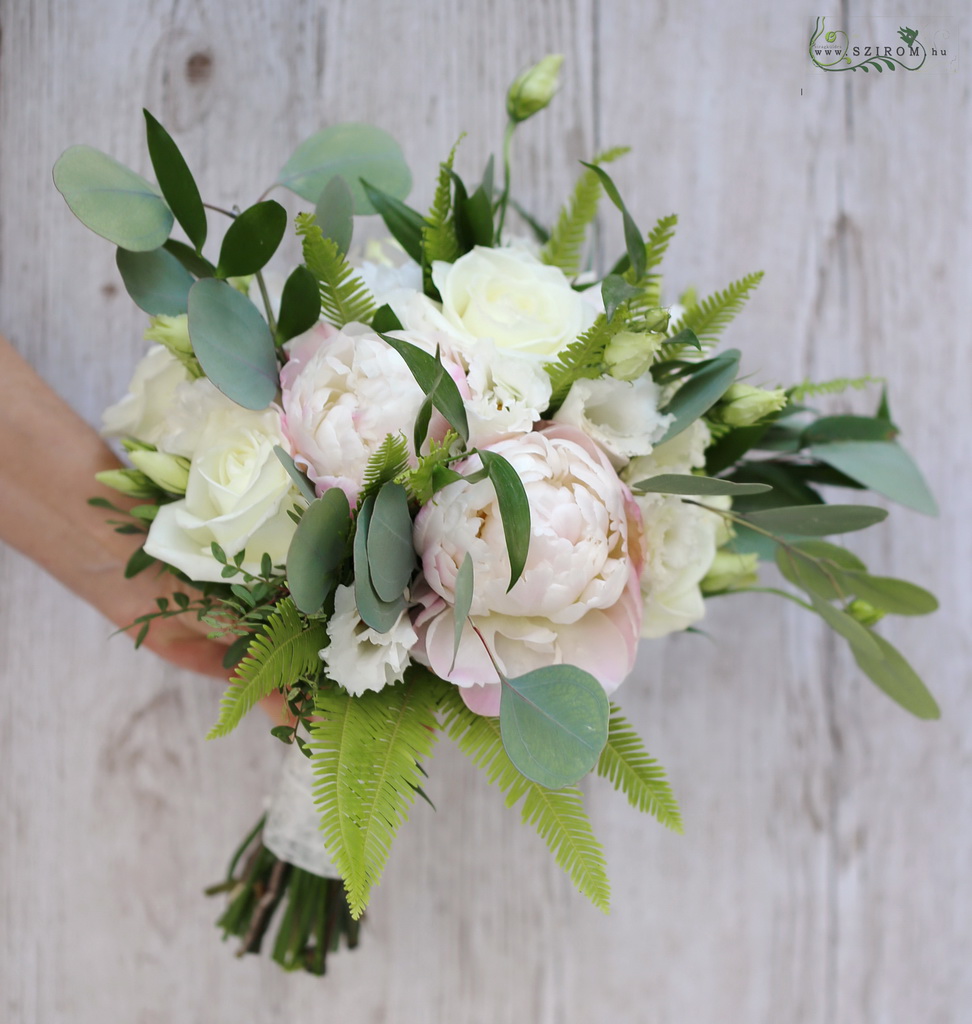 flower delivery Budapest - bridal bouquet (peony, rose, pastell, white, pink)