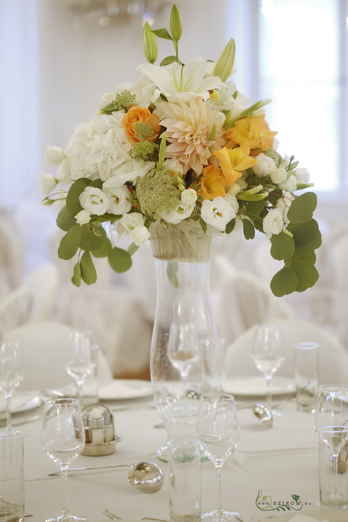 flower delivery Budapest - High wedding centerpiece, Festetics Palota Budapest (gladiolus, lily, wild flowrers, peach, white)