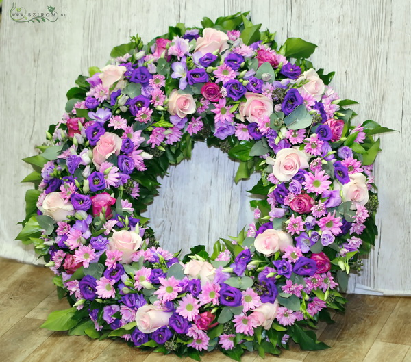 flower delivery Budapest - wreath made of purple and pink flowers (65cm, 50st)