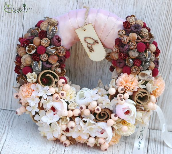 flower delivery Budapest - Romantic autumn door wreath 25cm