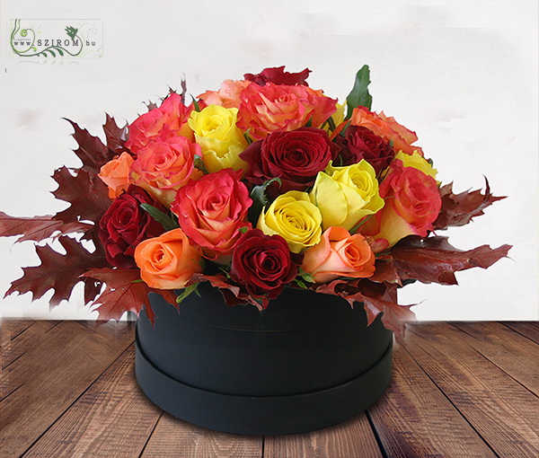 flower delivery Budapest - Autumn rosebox (27 stems)