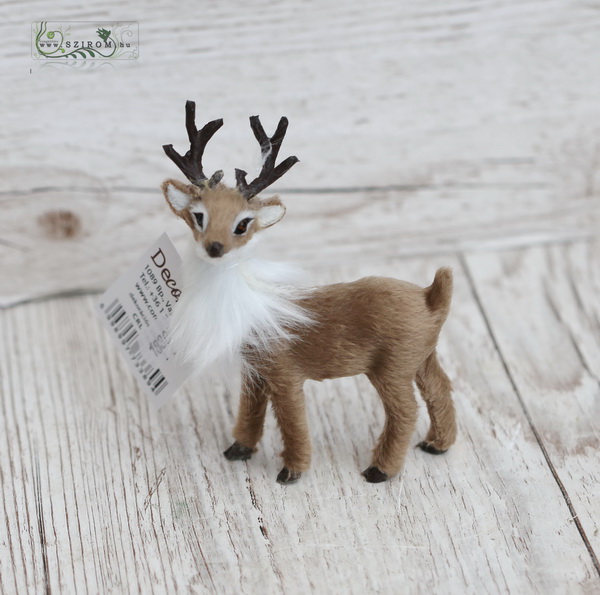 flower delivery Budapest - deer figure (12cm)