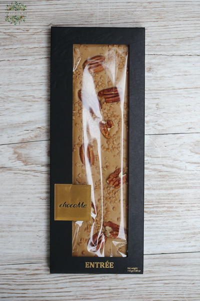 flower delivery Budapest - ChocoMe 100g blond chocolate, Pecan nuts, toffee