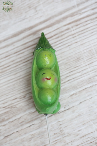 flower delivery Budapest - pea figurine