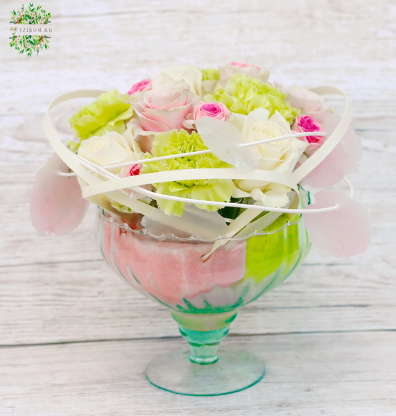 flower delivery Budapest - Summer flower chalice with green - pink flowers, seashells