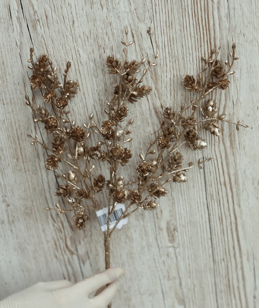flower delivery Budapest - Bronze-colored artificial branch with cones