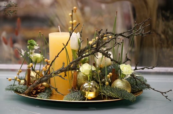 flower delivery Budapest - Golden candle arrangement