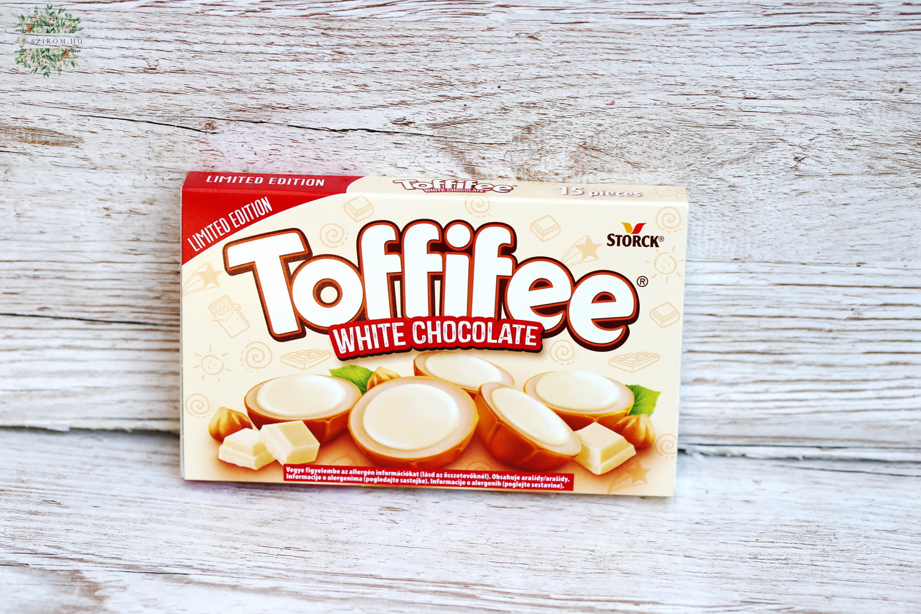 Virágküldés Budapest - Toffifee fehércsokoládés