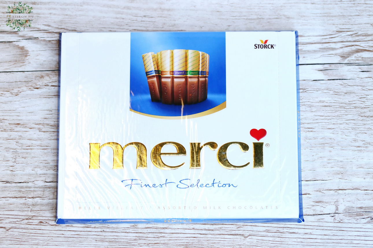 flower delivery Budapest - Merci Finest Selection milk chocolate specialty