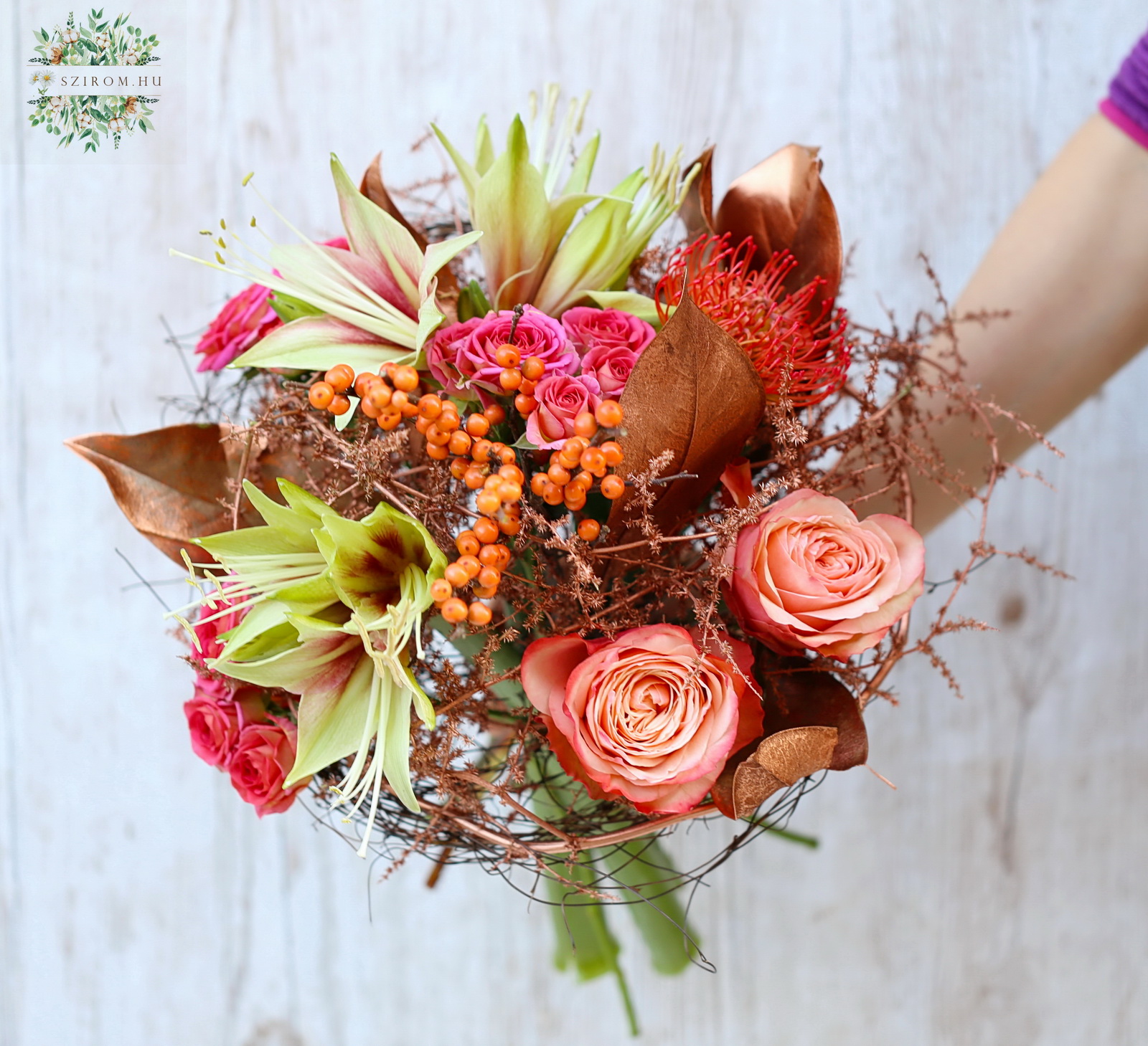 Blumenlieferung nach Budapest - Bronzestrauß mit Amaryllis