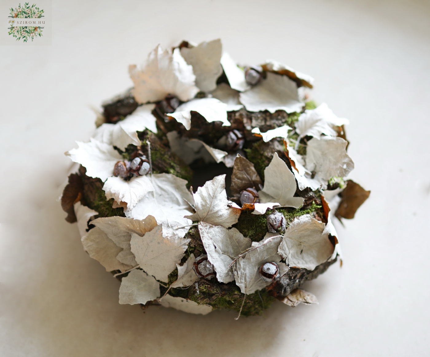 flower delivery Budapest - Dried flower ornate wreath (20cm)