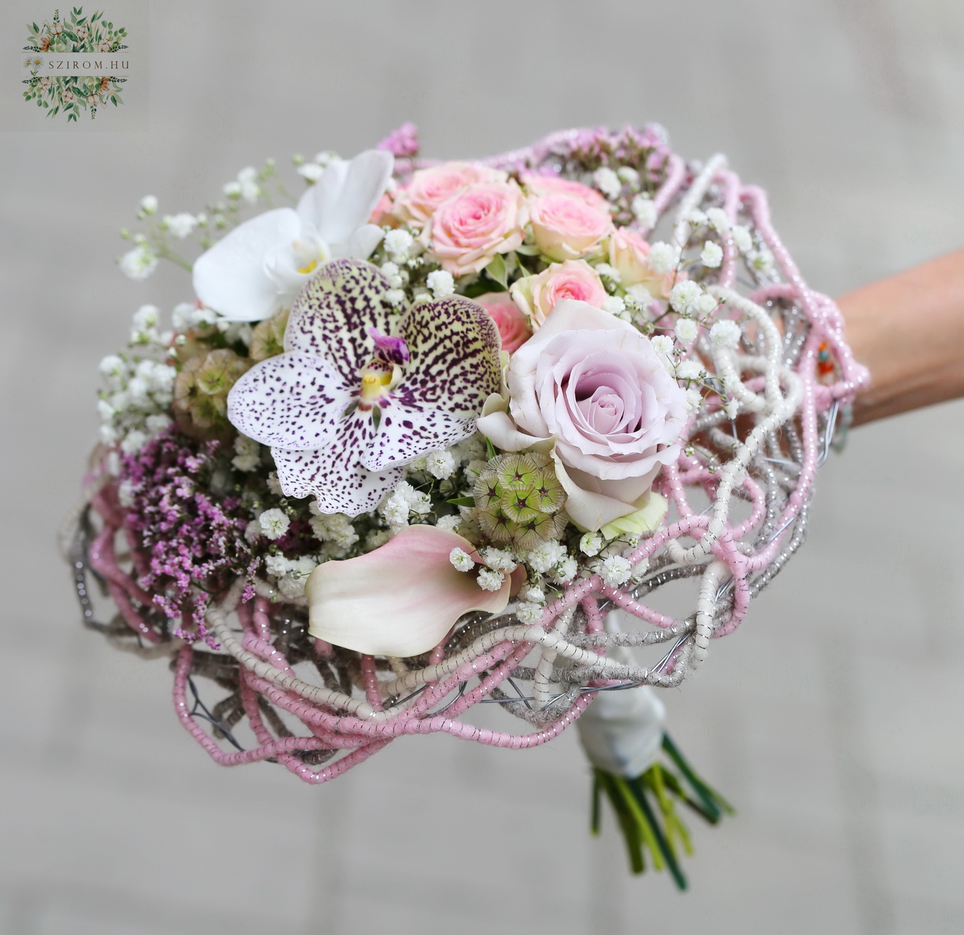 flower delivery Budapest - Small handmade bouquet with orchids, in a spaghetti wool cord bouquet base