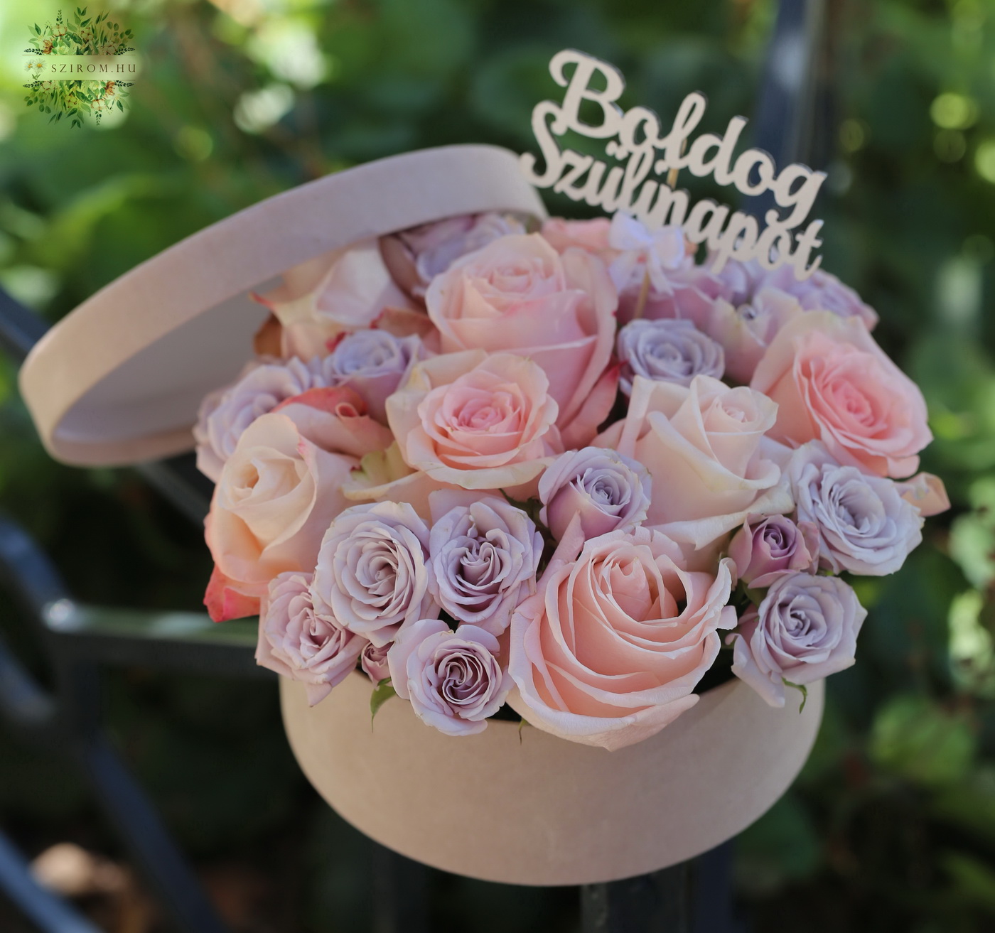 flower delivery Budapest - 