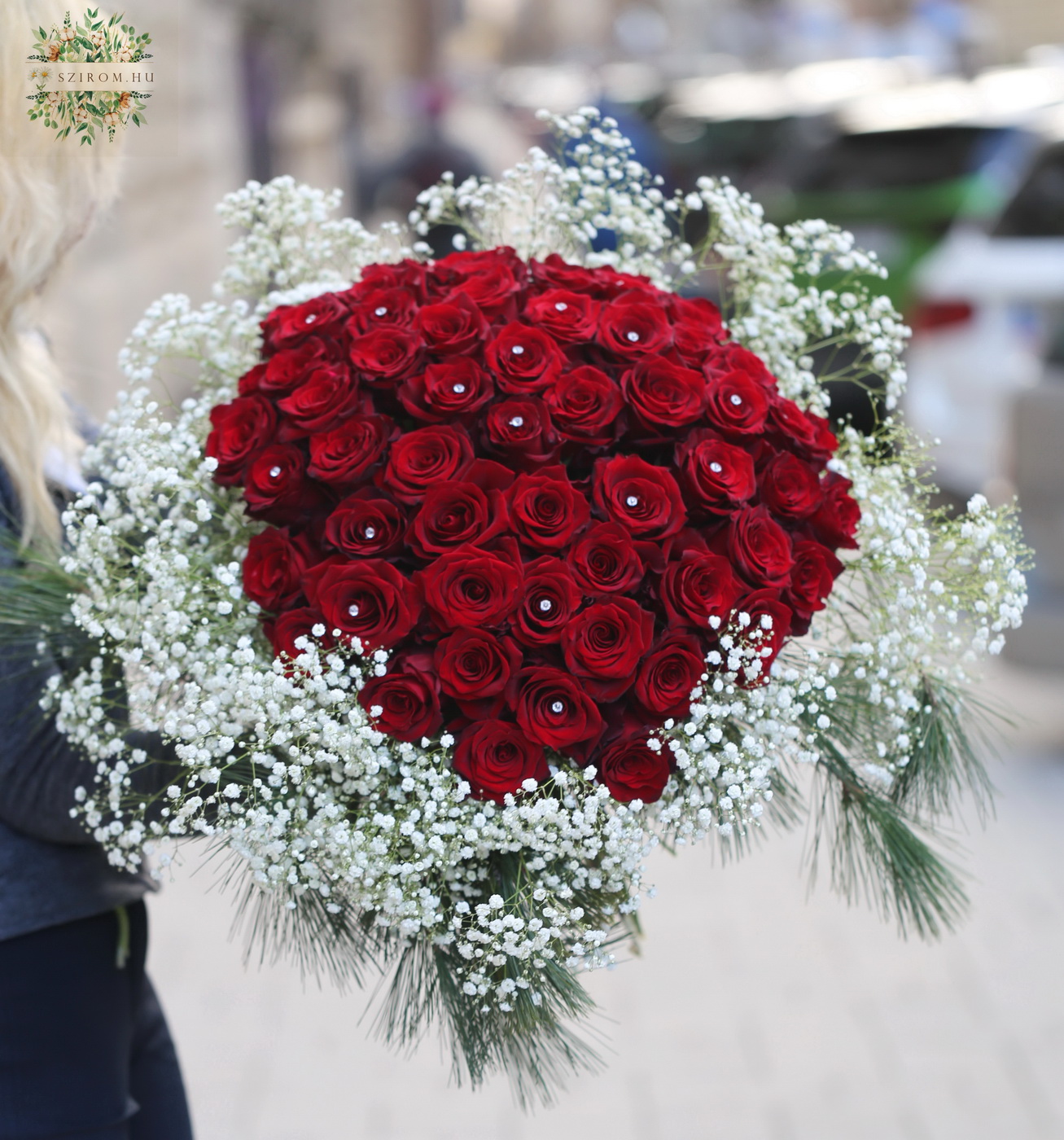 Blumenlieferung nach Budapest - 