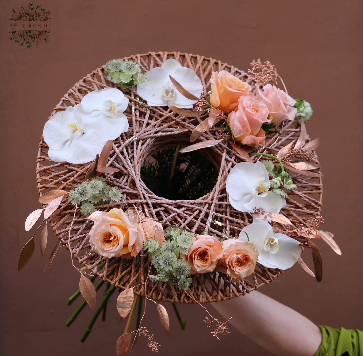 flower delivery Budapest - Bouquet in a rope bouquet holder with roses and phalaenopsis