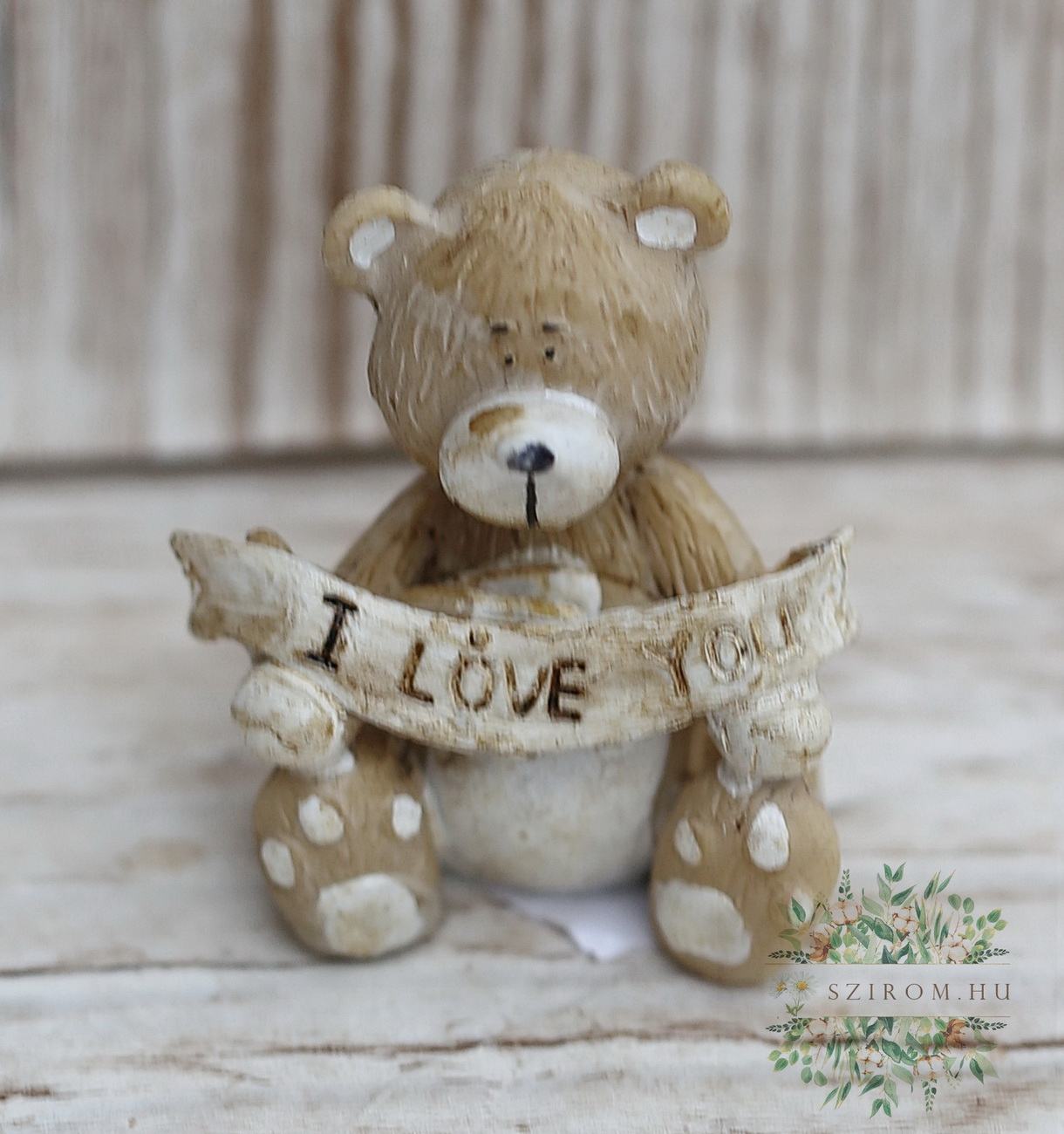 Blumenlieferung nach Budapest - kleiner Keramik-Teddybear mit Text I love You (4,5cm)