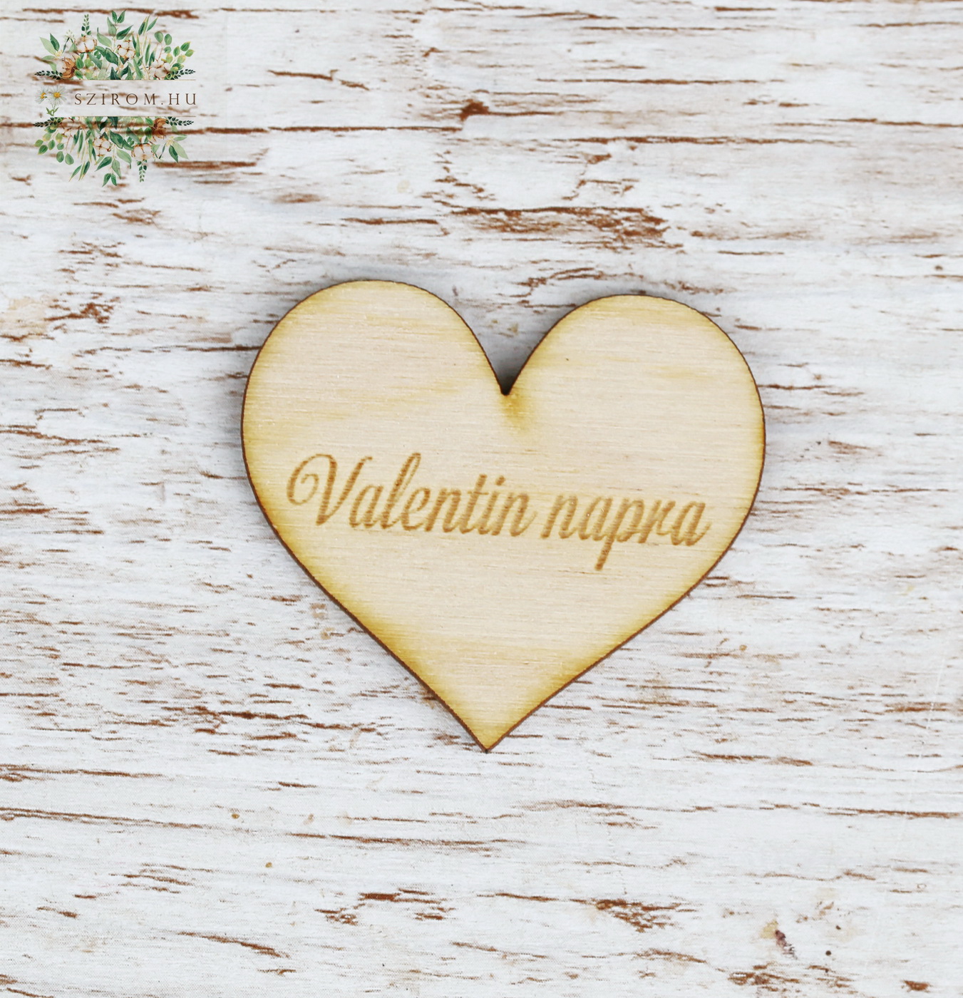 Blumenlieferung nach Budapest - Für Valentintag, hölzerne Herz klein