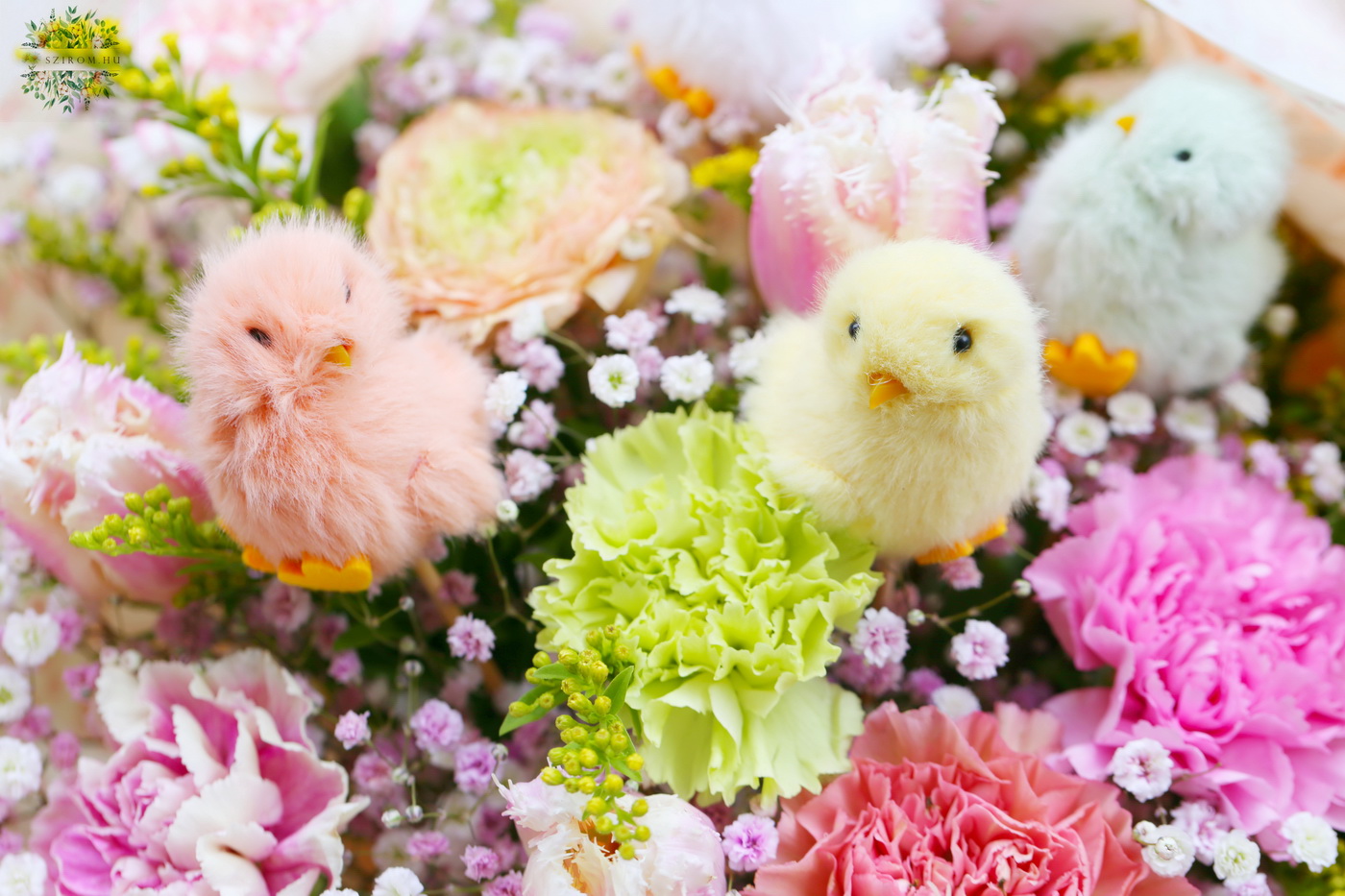 Blumenlieferung nach Budapest - Pastellfarbener Osterkükenstrauß