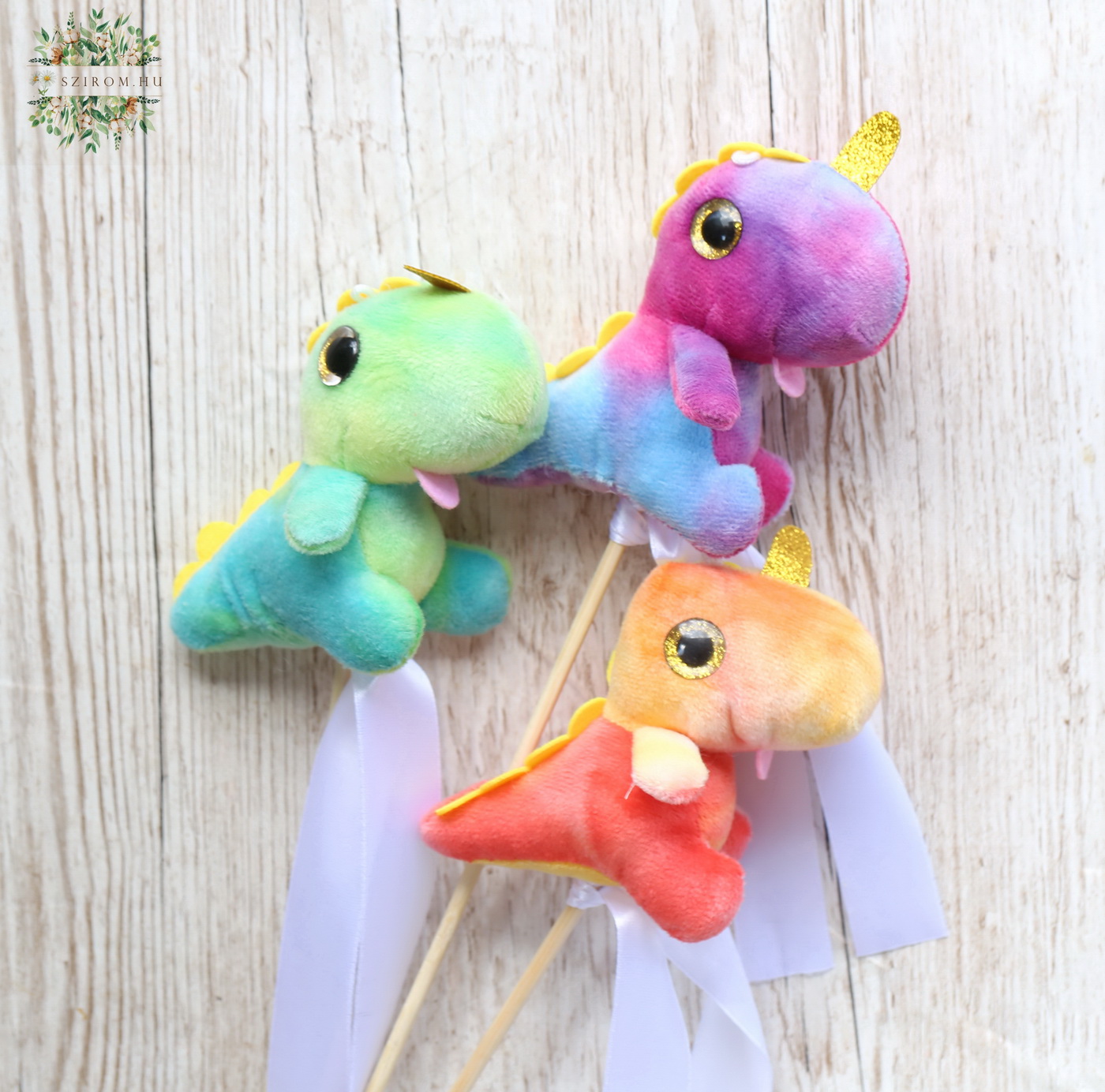 flower delivery Budapest - Dino figure on stick