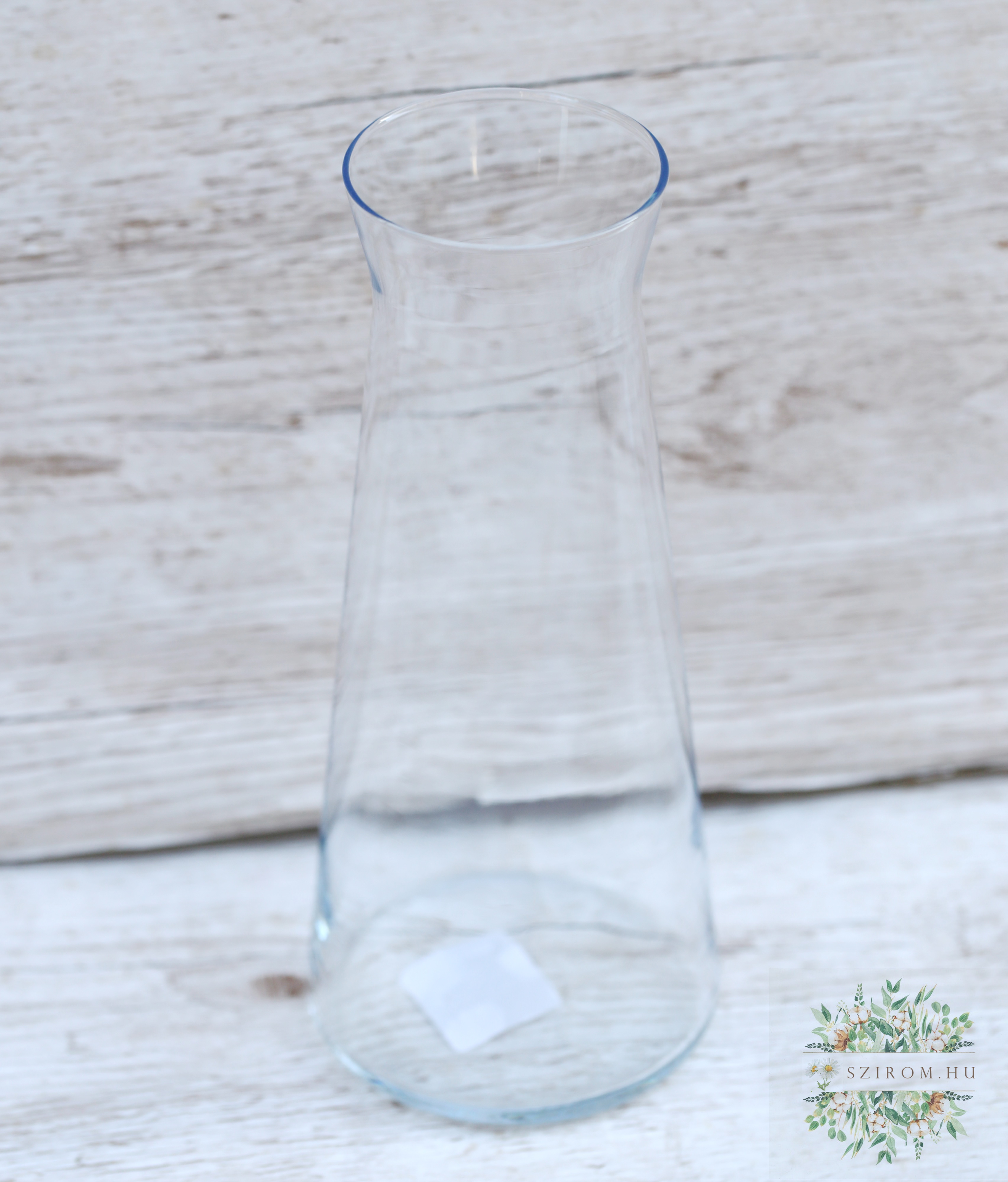 Virágküldés Budapest - hosszúkás üveg váza (25 cm)