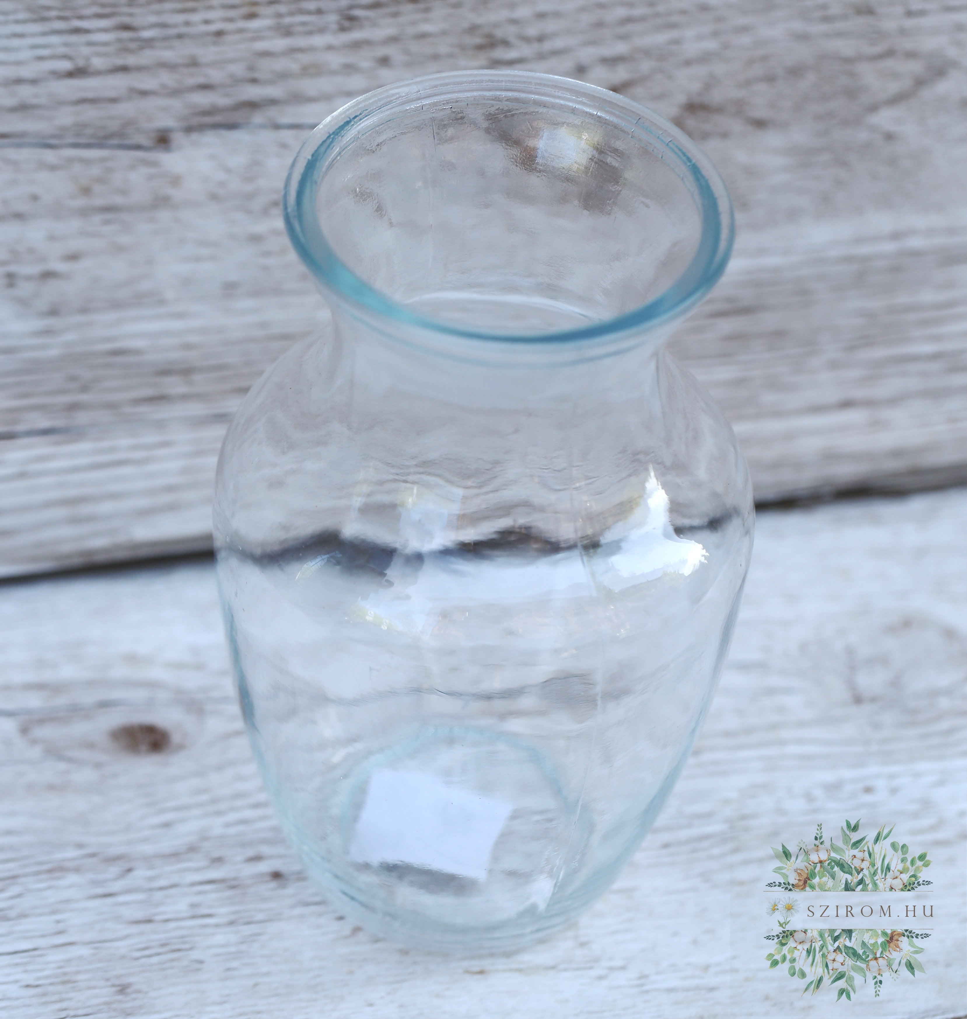 Virágküldés Budapest - üveg váza (20cm)