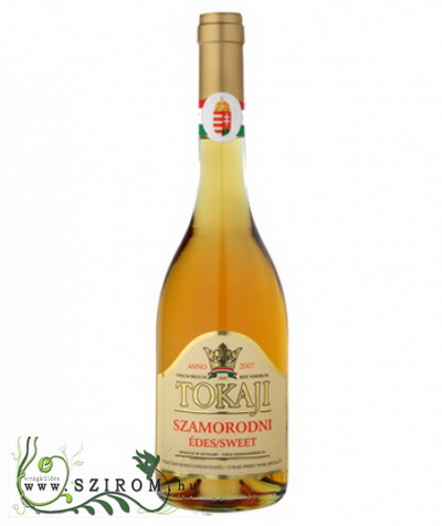 flower delivery Budapest - a bottle of Tokaji Szamorodni wine, sweet 0,5l 