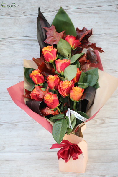flower delivery Budapest - 10 orange roses