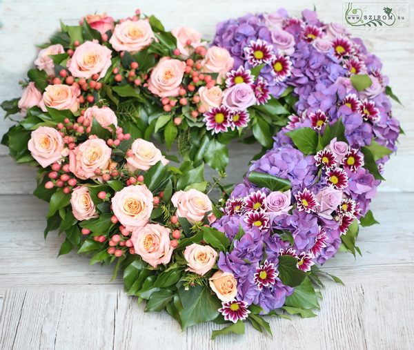 flower delivery Budapest - purple-pink rose heart (65cm)