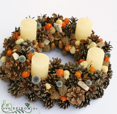 Blumenlieferung nach Budapest - Advent Weinachts Kranz