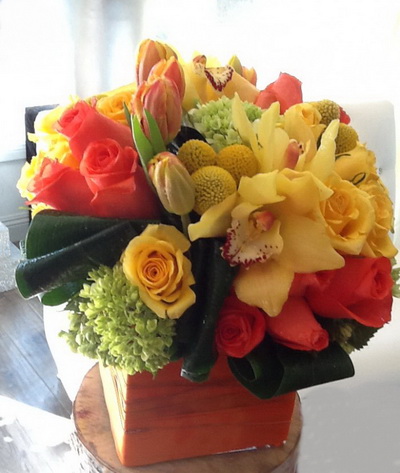 flower delivery Budapest - yellow bouquet to the power two (35 stems)