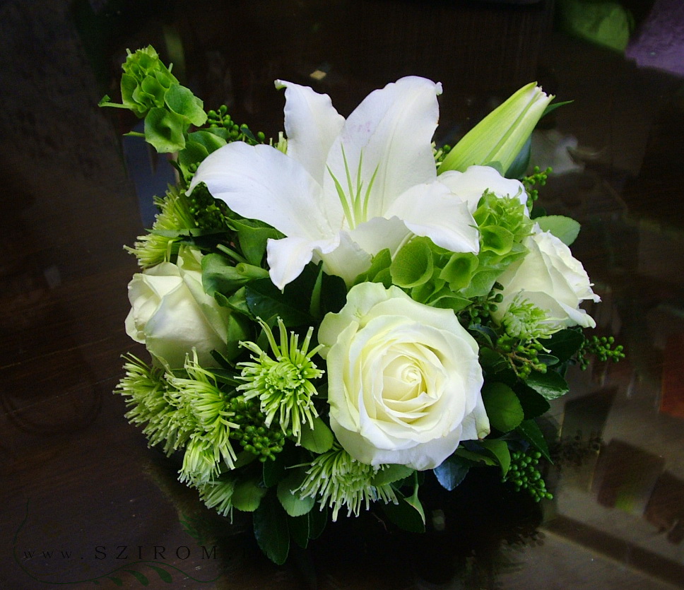 flower delivery Budapest - centerpiece with white roses, lilies, molucella, wedding