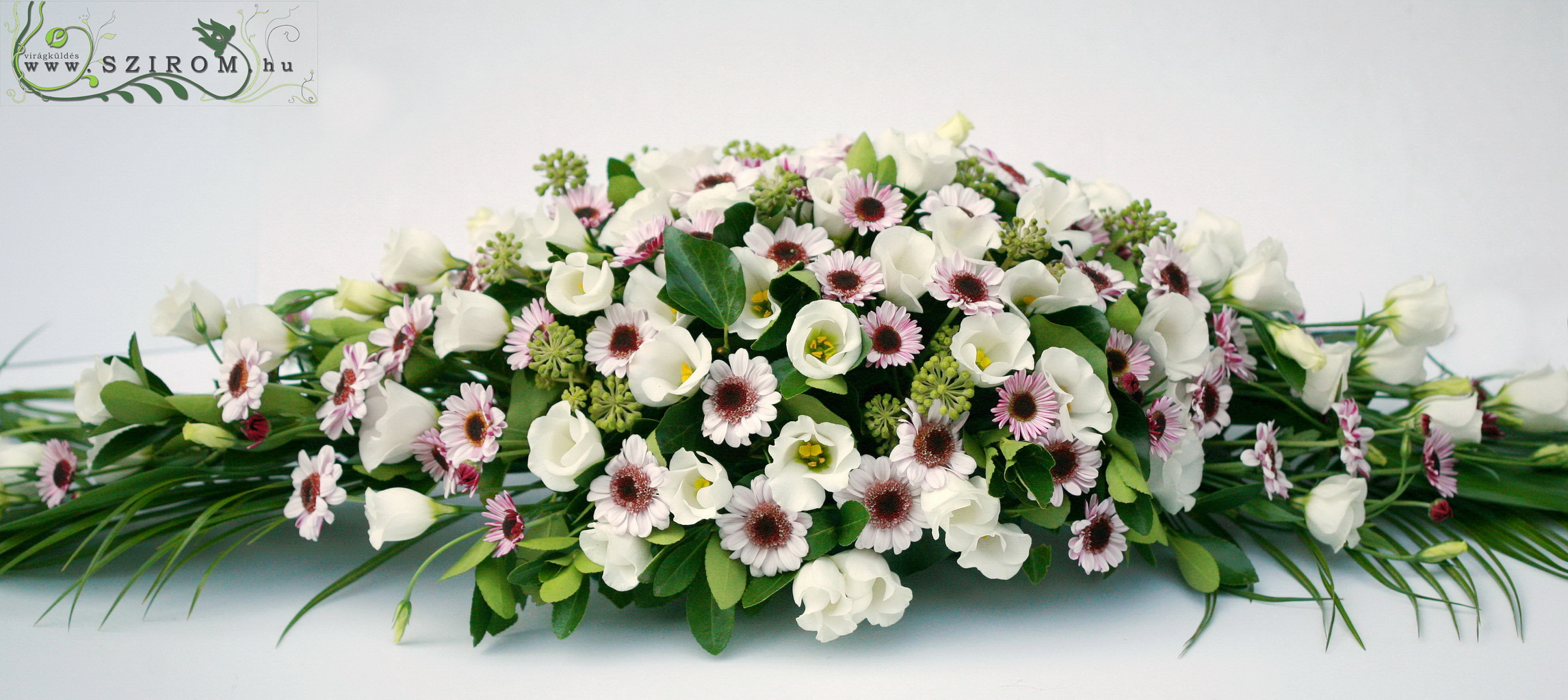 Blumenlieferung nach Budapest - Tischdekoration