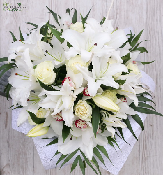 flower delivery Budapest - snowwhite bouquet (orchids, roses, lilies, 23 stems)