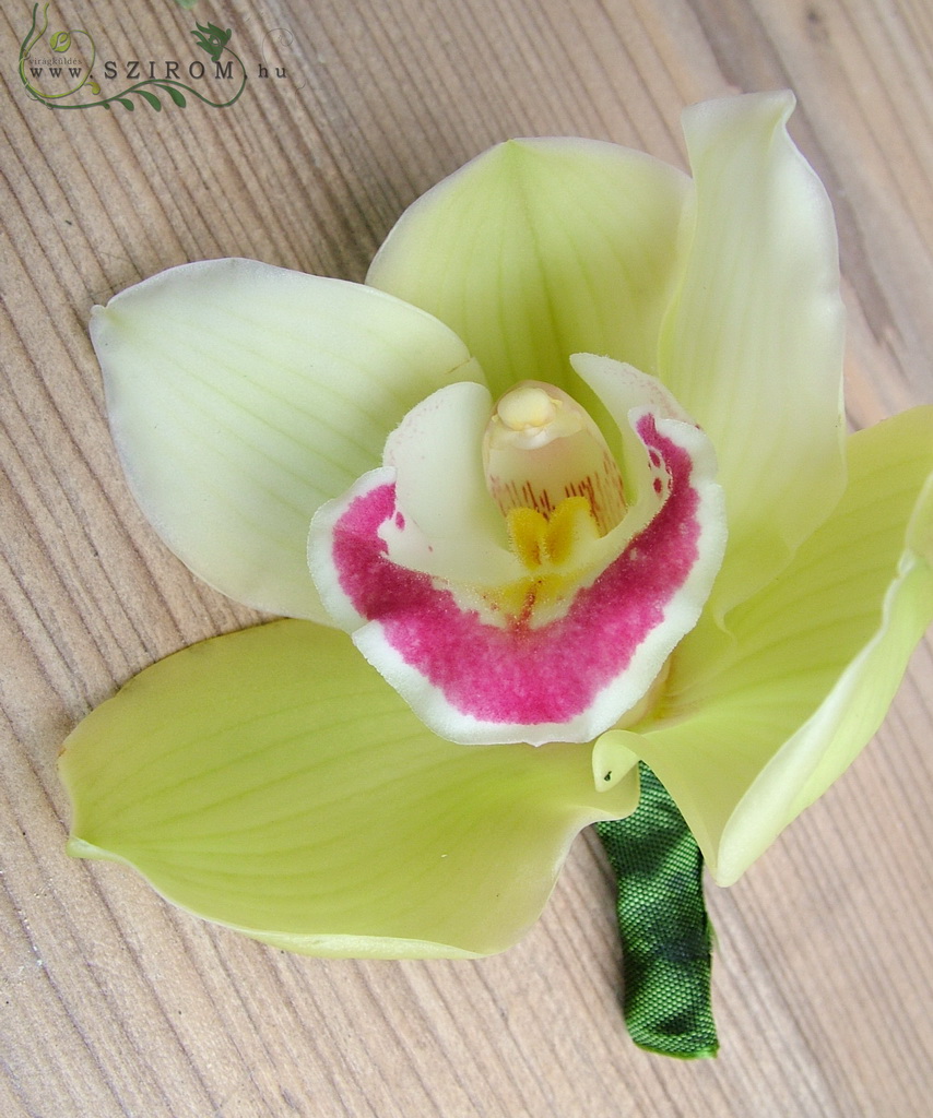 Blumenlieferung nach Budapest - Brautstrauß