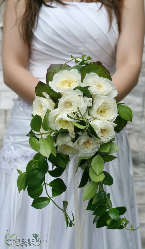 Menyasszonyi csokor David Austin rózsával ( Fehér)
