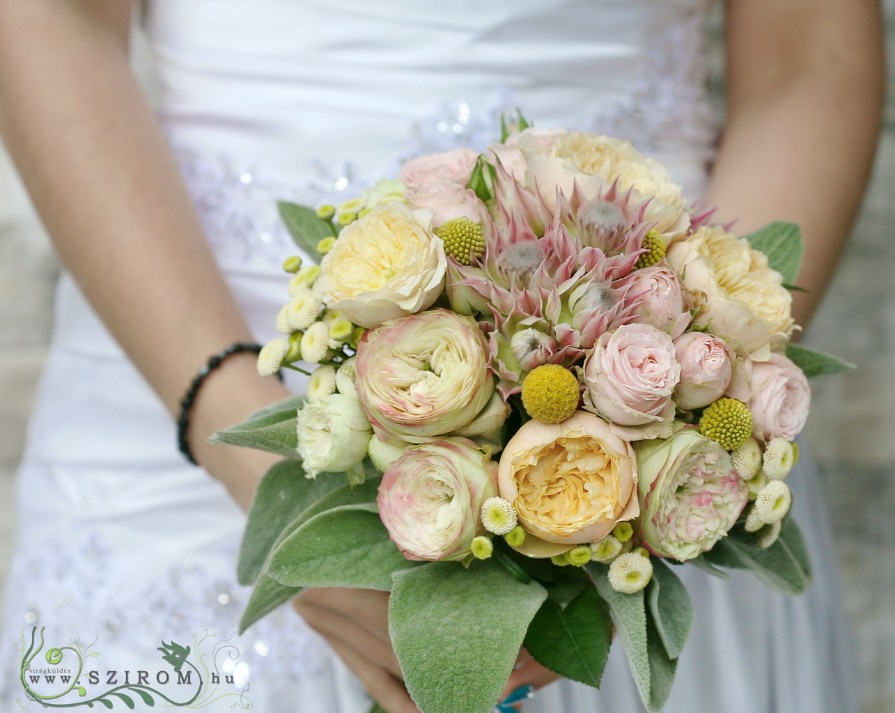 flower delivery Budapest - Bridal bouquet with vuvuzela gold roses and craspedias (mini protea, matricaria, pastel pink, yellow)