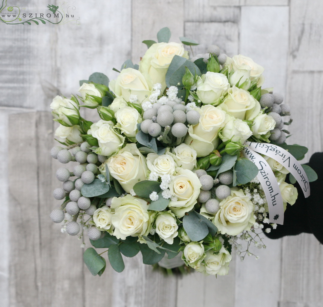 flower delivery Budapest - Bridal bouquet with brunnia. (white, silver)