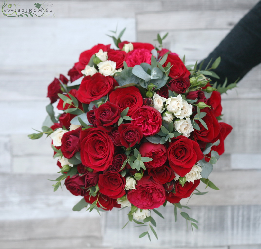 flower delivery Budapest - Bridal bouquet with english roses, red roses