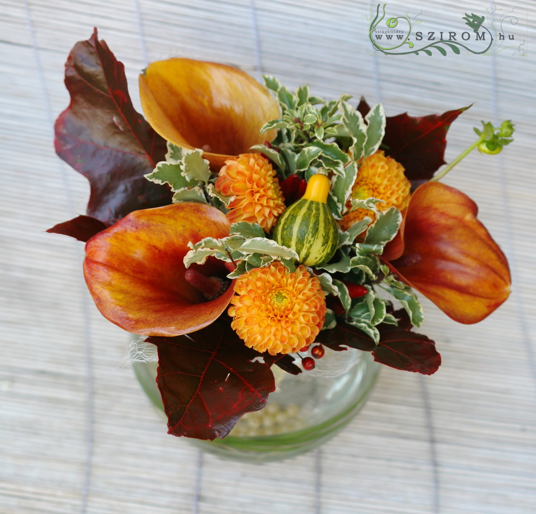 flower delivery Budapest - Small autumn centerpiece (orange, calla, dahlia), wedding