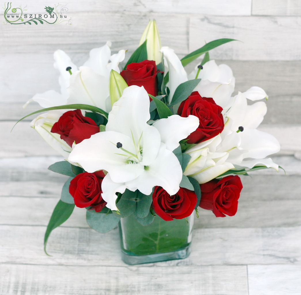 flower delivery Budapest - Centerpiece with red roses and white lilies, wedding