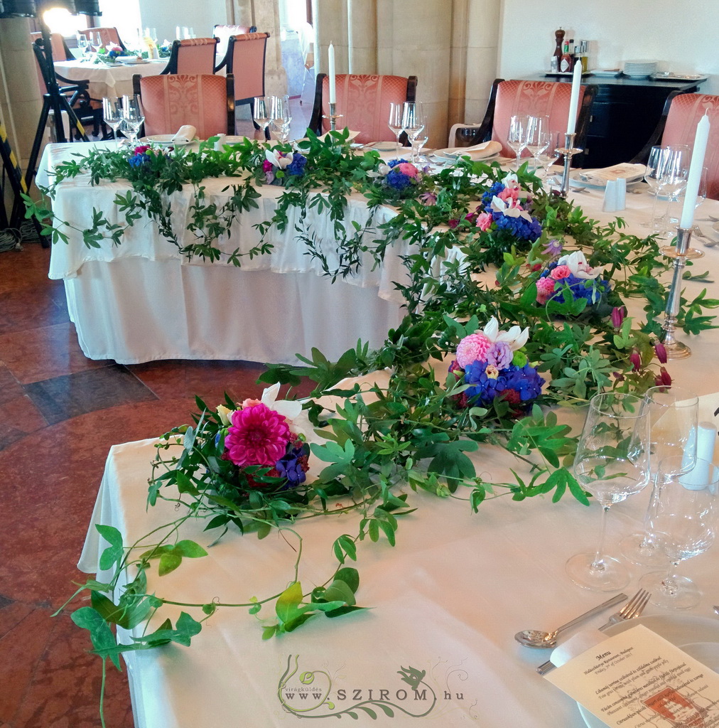 flower delivery Budapest - Halászbástya / Fishermen's Bastion flower decor, restaurant table (purple, white, golgota, dahlia, hydrangea), wedding