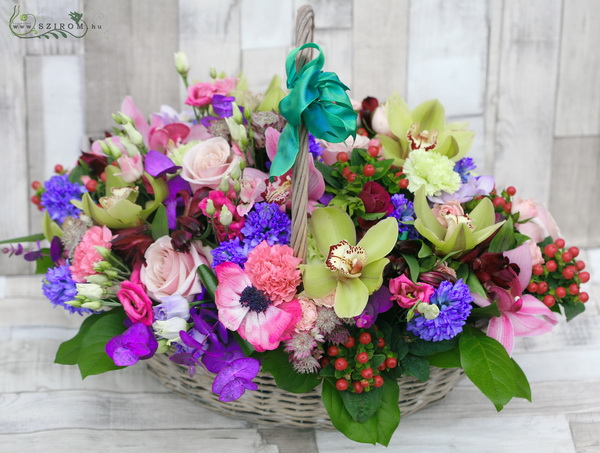 flower delivery Budapest - Vibrant colors, 65 stems of flowers in basket