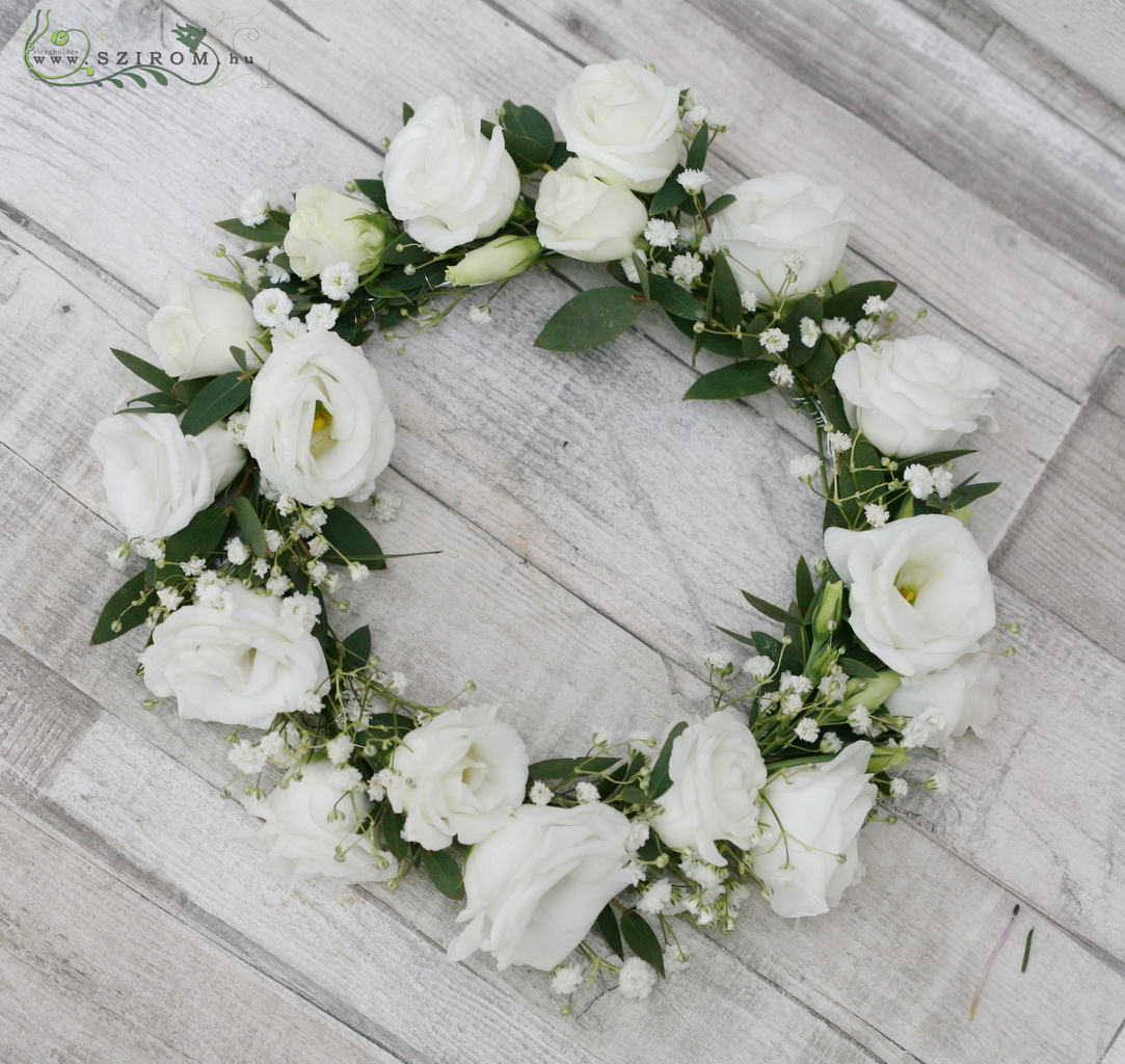 flower delivery Budapest - Hair flowers,  lisianthus and babys breath (white)