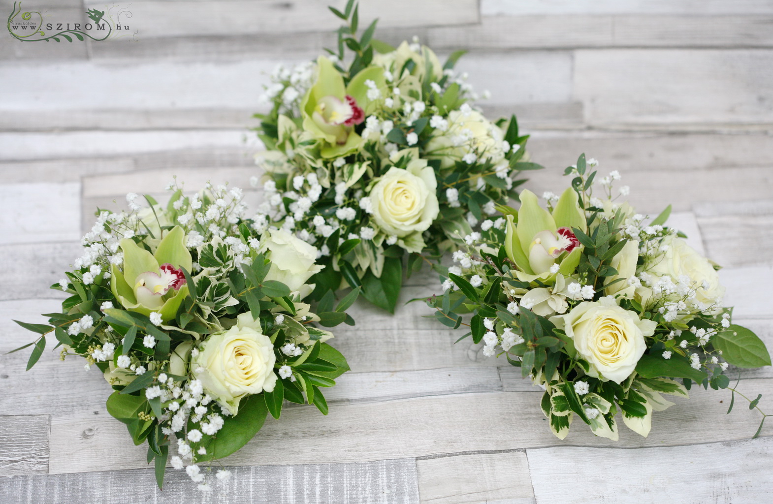 Blumenlieferung nach Budapest - Blumenarrangement 1 db (Rose, Orchidee, Gypsophila)  Búsuló Juhász  Budapest